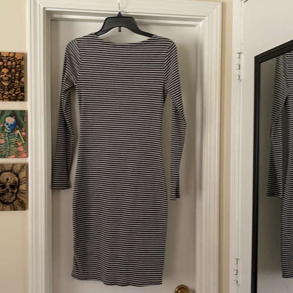 Long sleeve black and gray striped dress - Picture 2 of 2